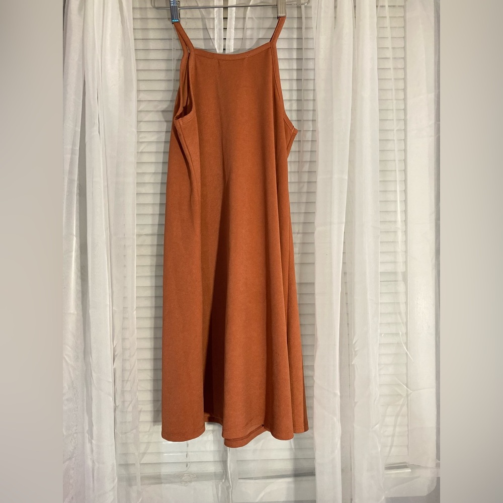 Dress - Picture 3 of 3